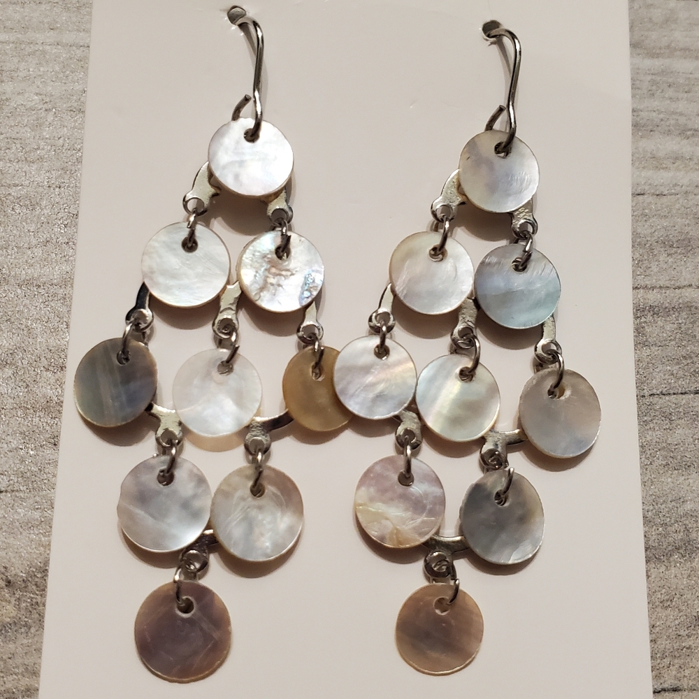 Capiz Shell Dangle Earrings 1.5 Inches Silver